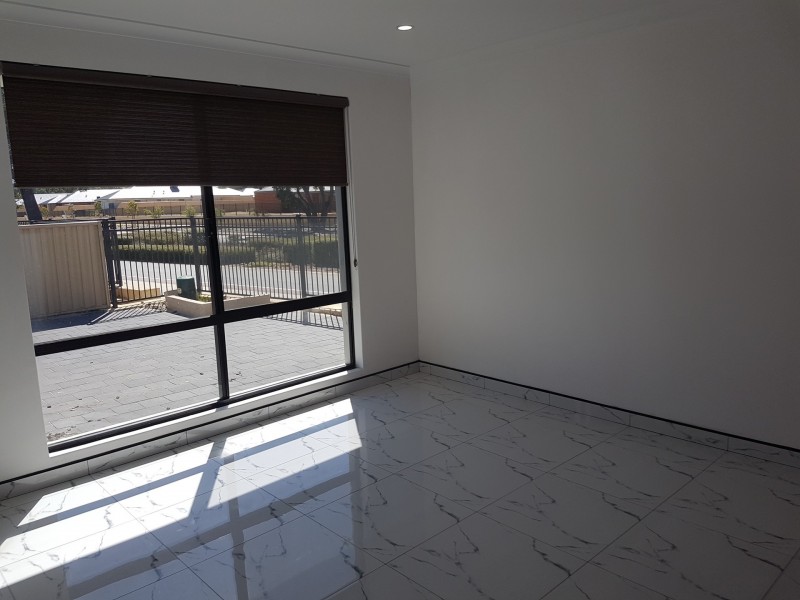 6 Kargyne Place, Byford WA 6122