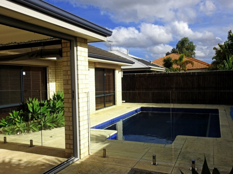 3 Batsford Way, Canning Vale WA 6155