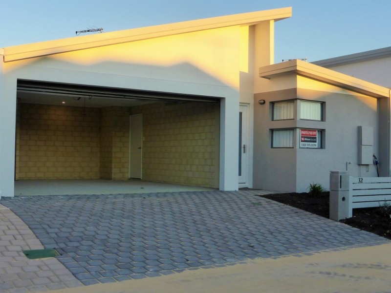 32 Lakey Street, Southern River WA 6110