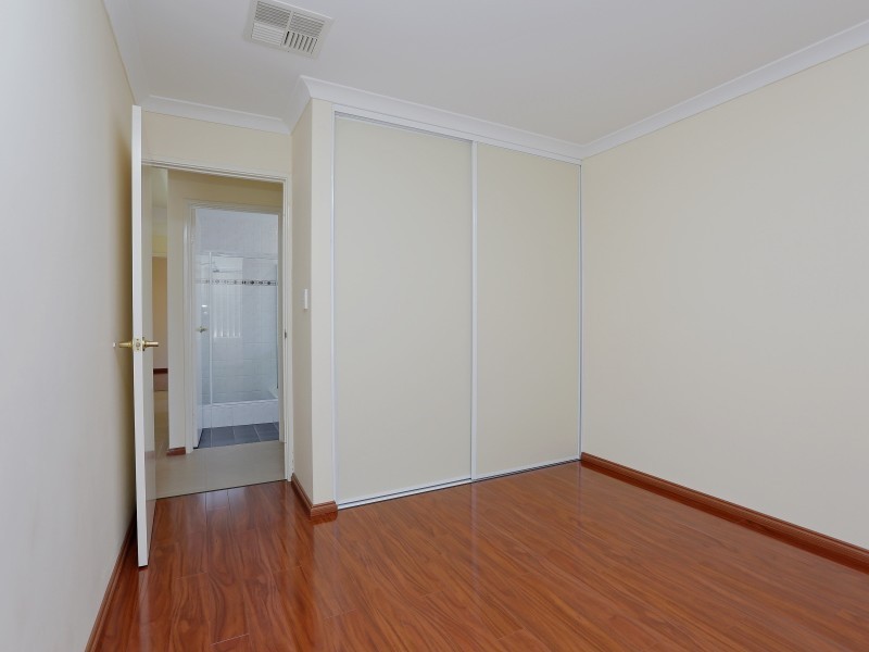 2 Parnell Way, Canning Vale WA 6155