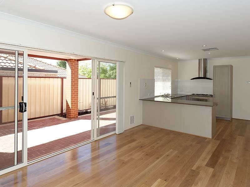 156B Mars Street, Carlisle WA 6101