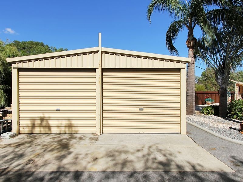 23 Livingstone Drive, Canning Vale WA 6155
