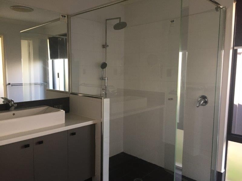 57 Silvershot Avenue, Harrisdale WA 6112