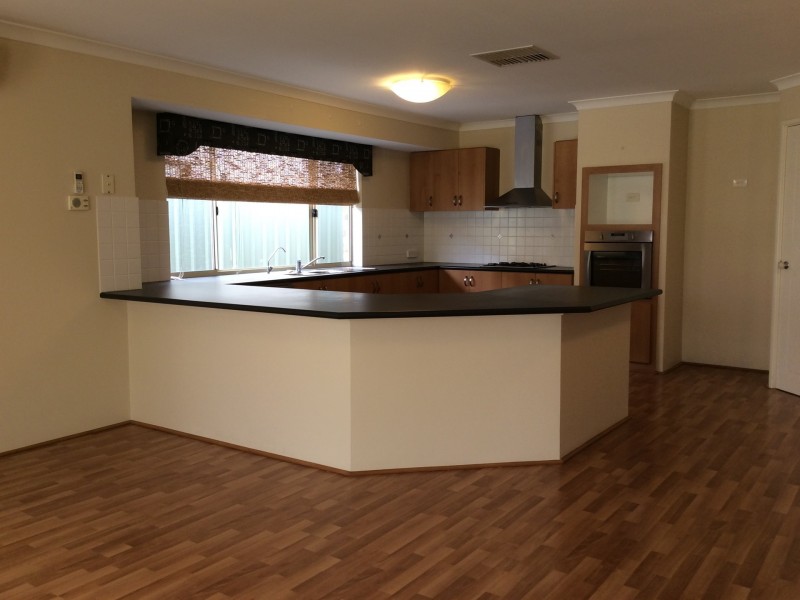 5 Barrett Street, Southern River WA 6110