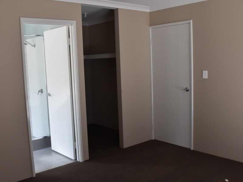 15 Nikon Road, Harrisdale WA 6112