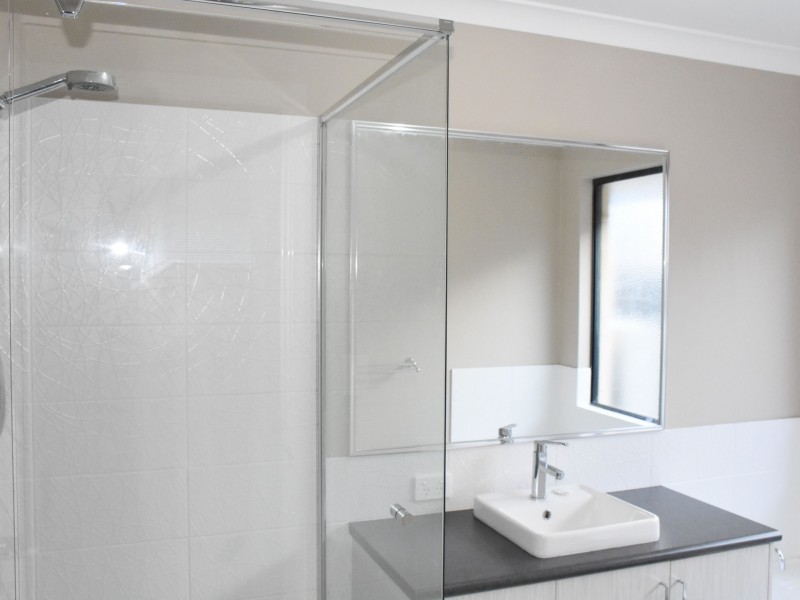 15 Nikon Road, Harrisdale WA 6112