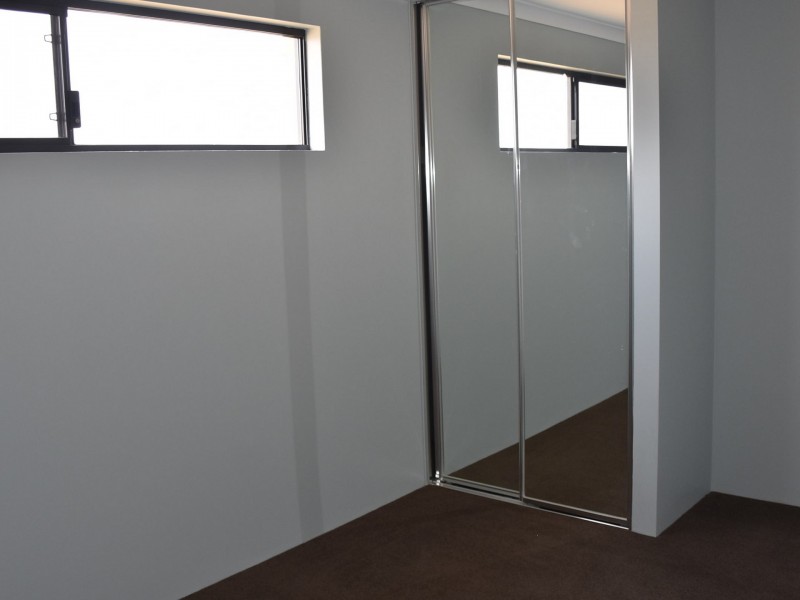 15 Nikon Road, Harrisdale WA 6112