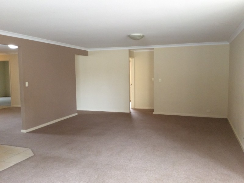47 Isaba Parkway, Seville Grove WA 6112