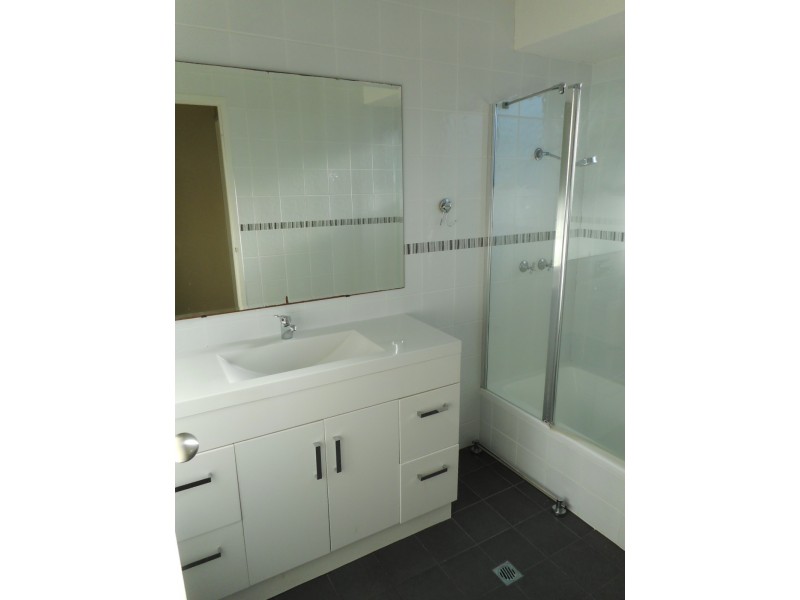 112A Carisbrooke Street, Maddington WA 6109