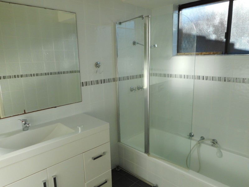 112A Carisbrooke Street, Maddington WA 6109