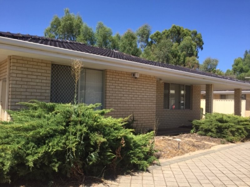 Unit 3/12 Firetail Place, Kenwick WA 6107