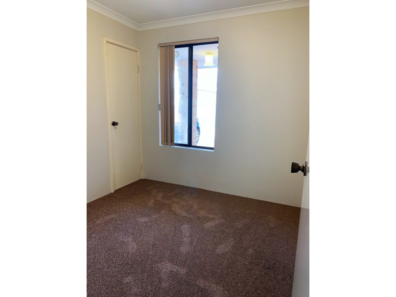 21C Herndon Close, Cannington WA 6107