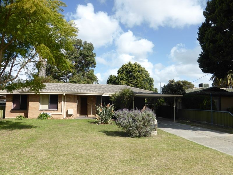 13 Blanche Street, Gosnells WA 6110