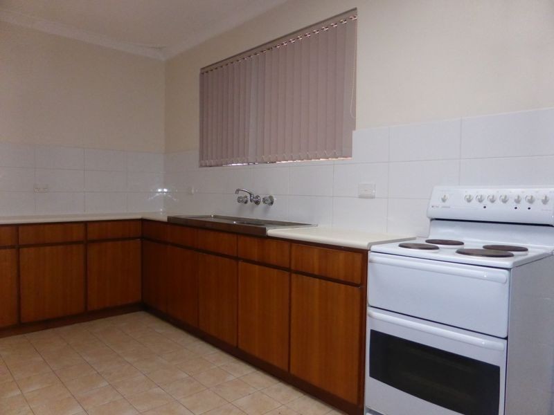 13 Blanche Street, Gosnells WA 6110