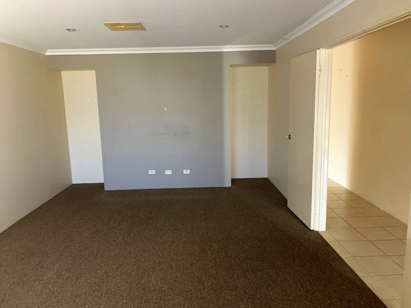 6 Nightingale Road, Southern River WA 6110