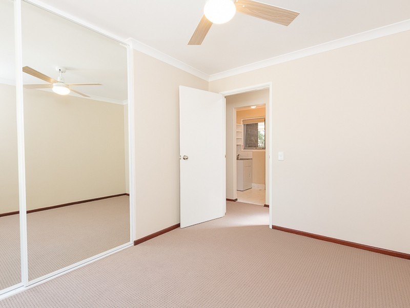 9 Mercer Close, Thornlie WA 6108