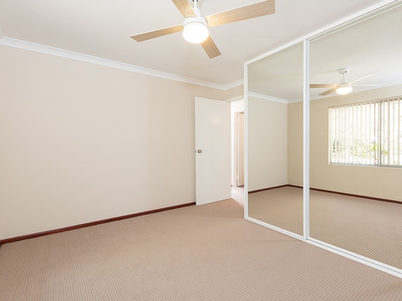 9 Mercer Close, Thornlie WA 6108