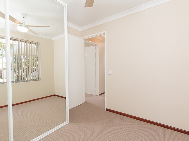 9 Mercer Close, Thornlie WA 6108