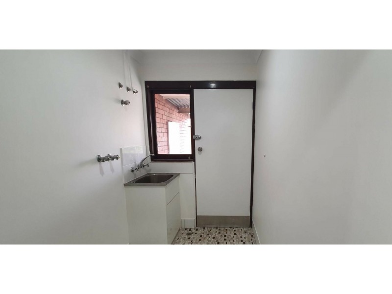 112 Gosnells Road West, Maddington WA 6109