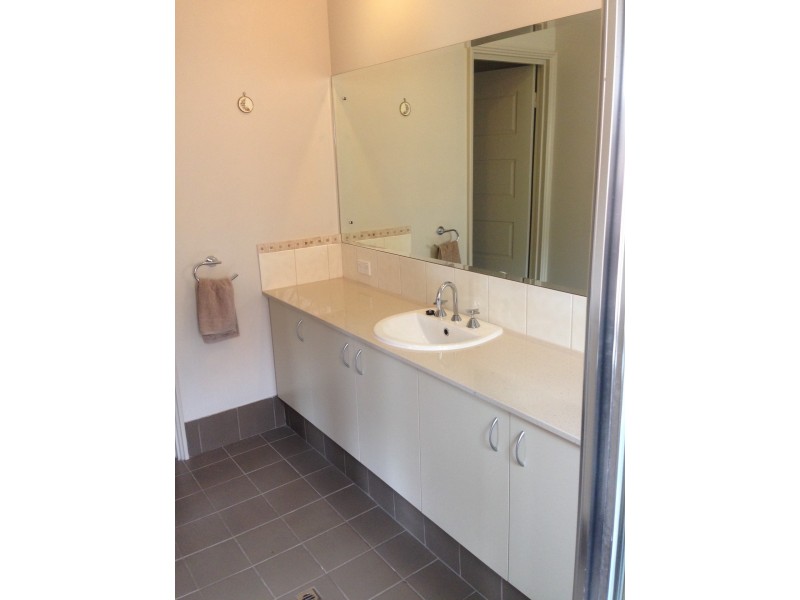 282 Wright Road, Harrisdale WA 6112