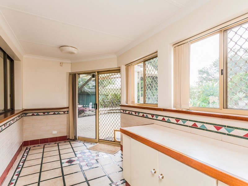 8 Prescott Drive, Gosnells WA 6110