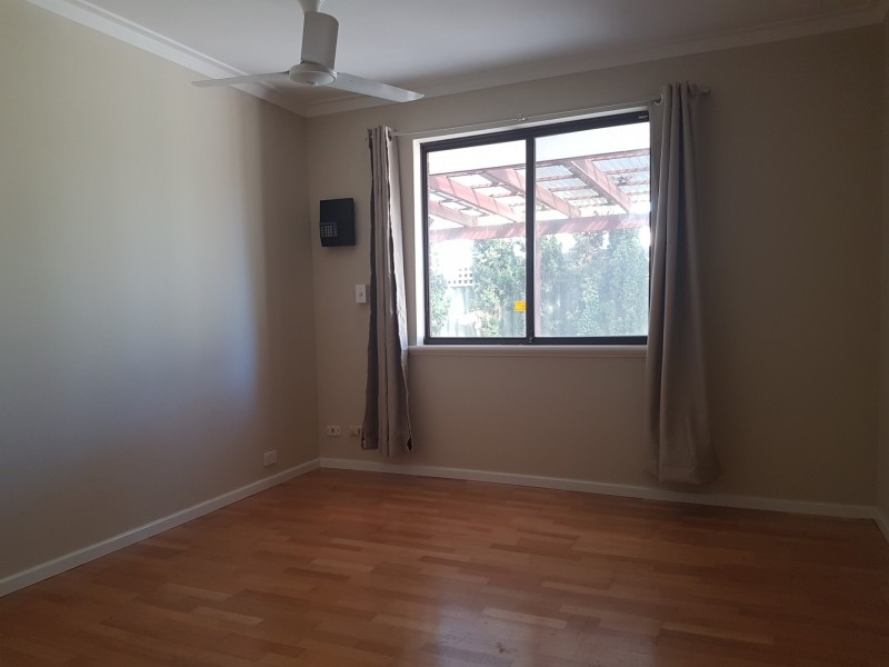 17 Rushbrook Way, Thornlie WA 6108