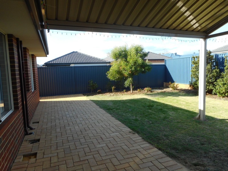 21 Caraway Avenue, Byford WA 6122