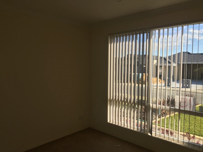 15 Fairfax Street, Hilbert WA 6112