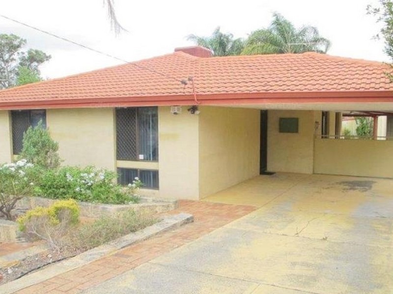 94 Third Avenue, Kelmscott WA 6111