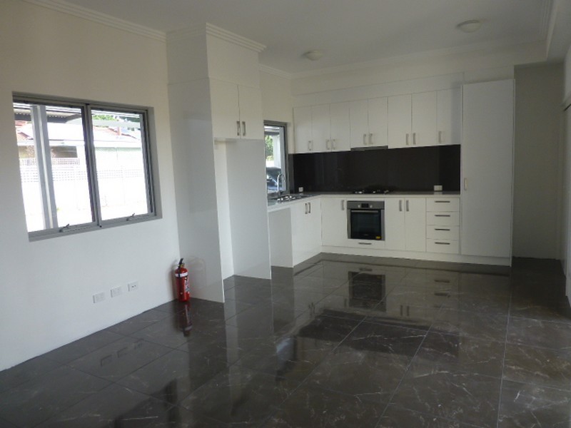 Apartment 5/54 Yale Road, Thornlie WA 6108