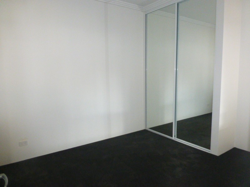 Apartment 5/54 Yale Road, Thornlie WA 6108