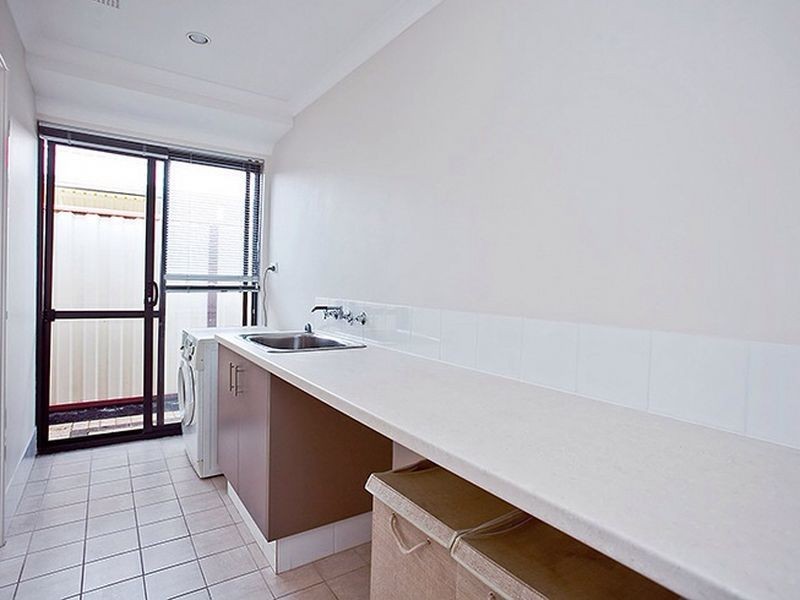 11 Eradu Court, Southern River WA 6110