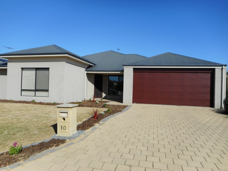 10 Grenoble Street, Piara Waters WA 6112