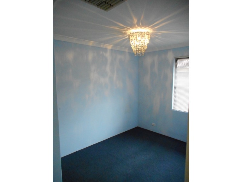 26 Regal Drive, Thornlie WA 6108