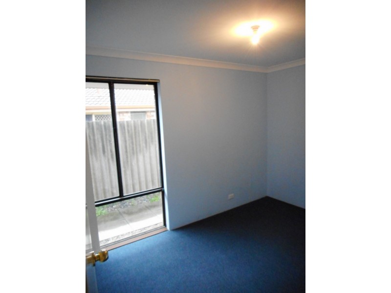 26 Regal Drive, Thornlie WA 6108