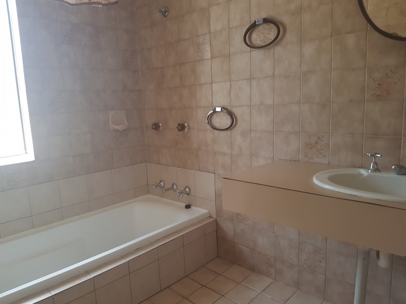 104 Southern River Road, Gosnells WA 6110