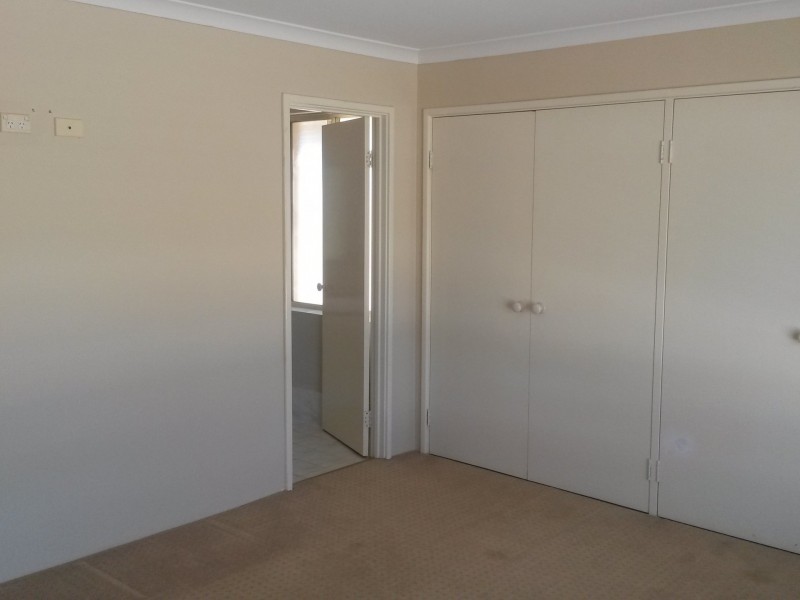 13 Engleswood Arcade, Canning Vale WA 6155