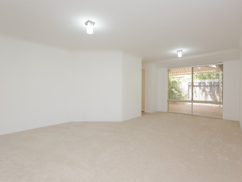 2 Hakea Court, Thornlie WA 6108