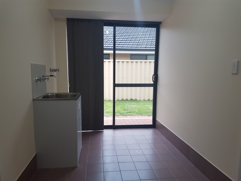 8 Hayfield Road, Southern River WA 6110