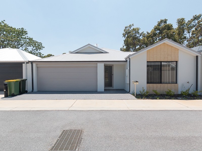 Unit 13/99 Lowanna Way, Armadale WA 6112
