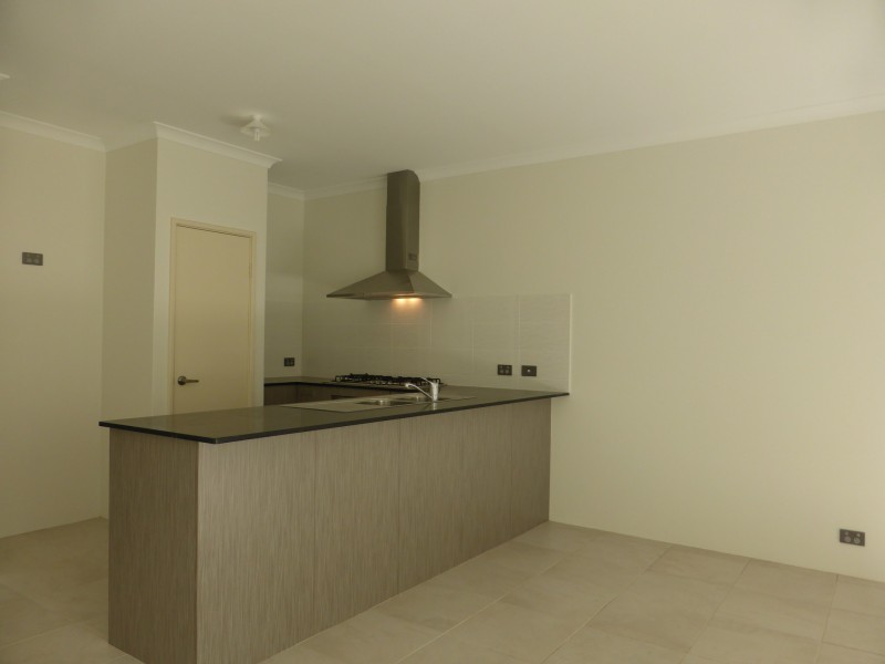 76 Yellowwood Avenue, Piara Waters WA 6112