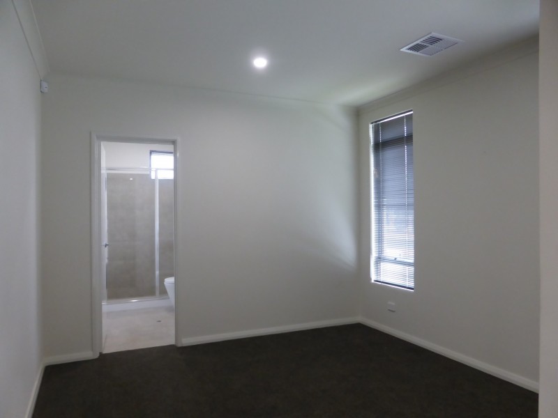 42a Rushton Street, Burswood WA 6100