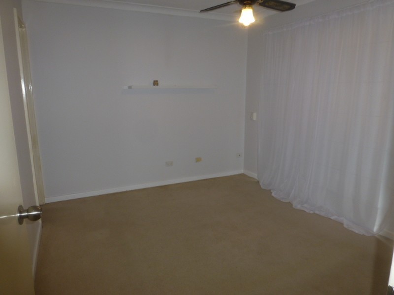 8 Fysh Place, Huntingdale WA 6110