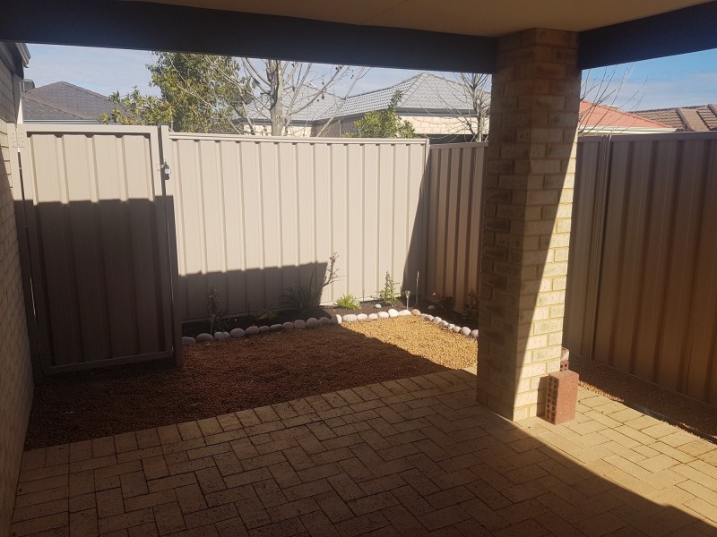 24 Biddiarra Bend, Southern River WA 6110