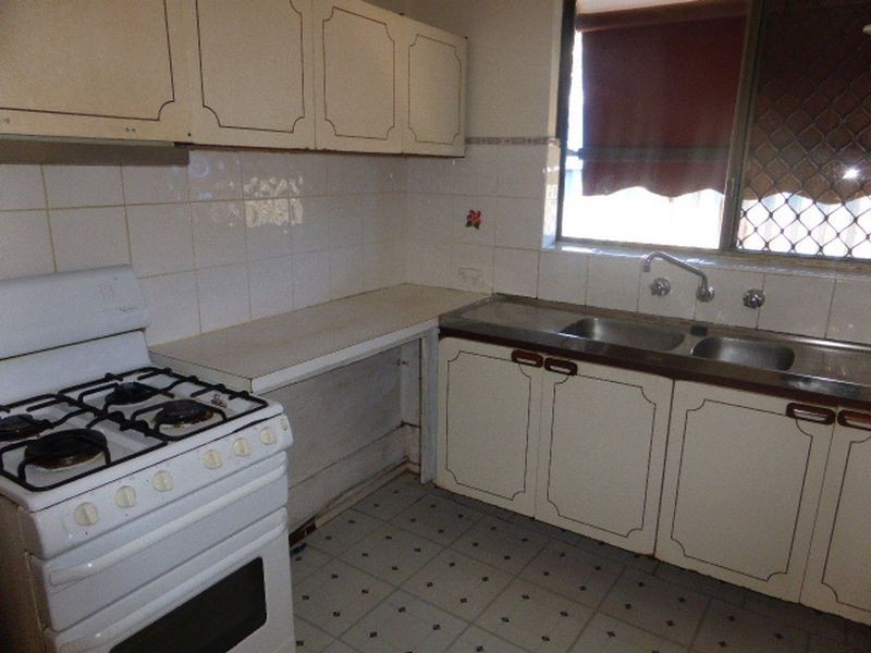 7 Chilcott Gardens, Gosnells WA 6110