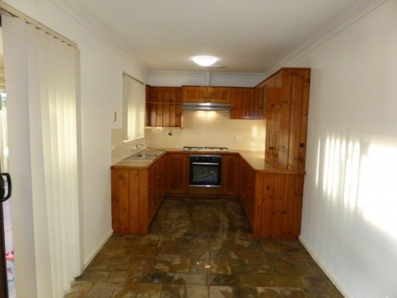 5 Vanda Place, Maddington WA 6109