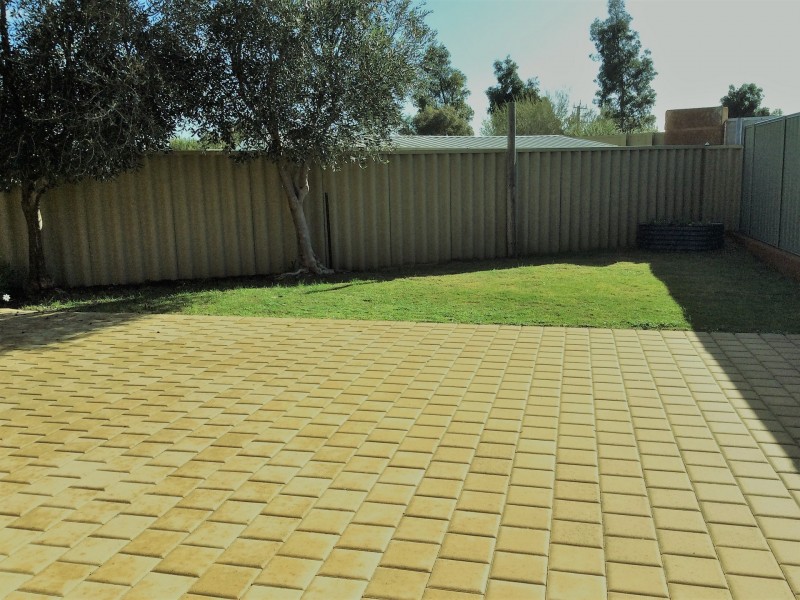 20 Peartree Terrace, Seville Grove WA 6112