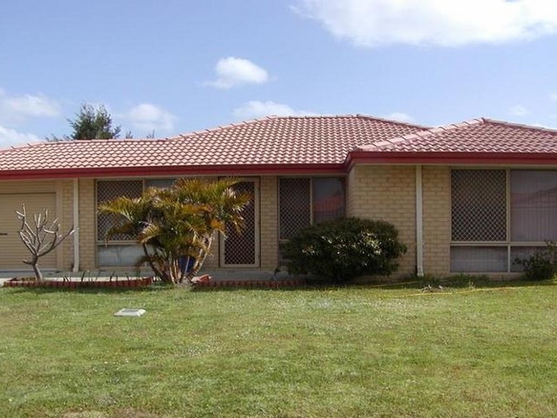 8 Needlewood Rise, Kenwick WA 6107