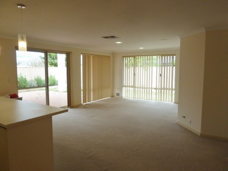 50 Figtree Drive, Canning Vale WA 6155