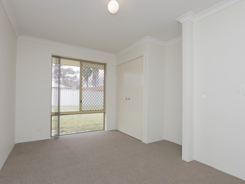 4 Bush Close, Beckenham WA 6107